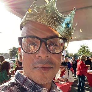 Meet your Posher, Roberto